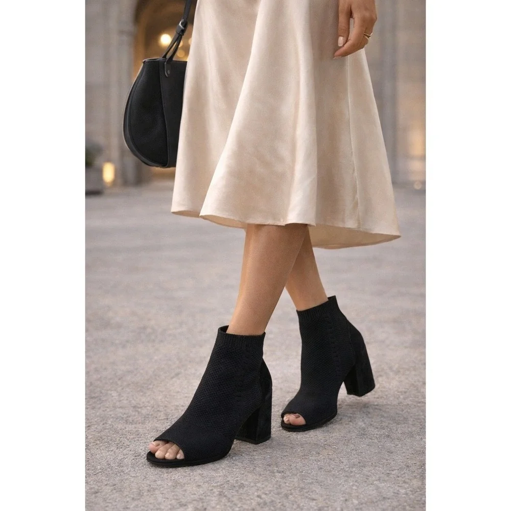 Eileen Fisher Booties Women 6 Black Knit Suede Peep Toe Block Heel Stretch